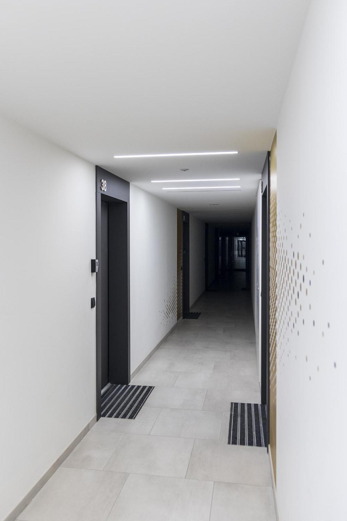 Witold's Parking Free Apartment *